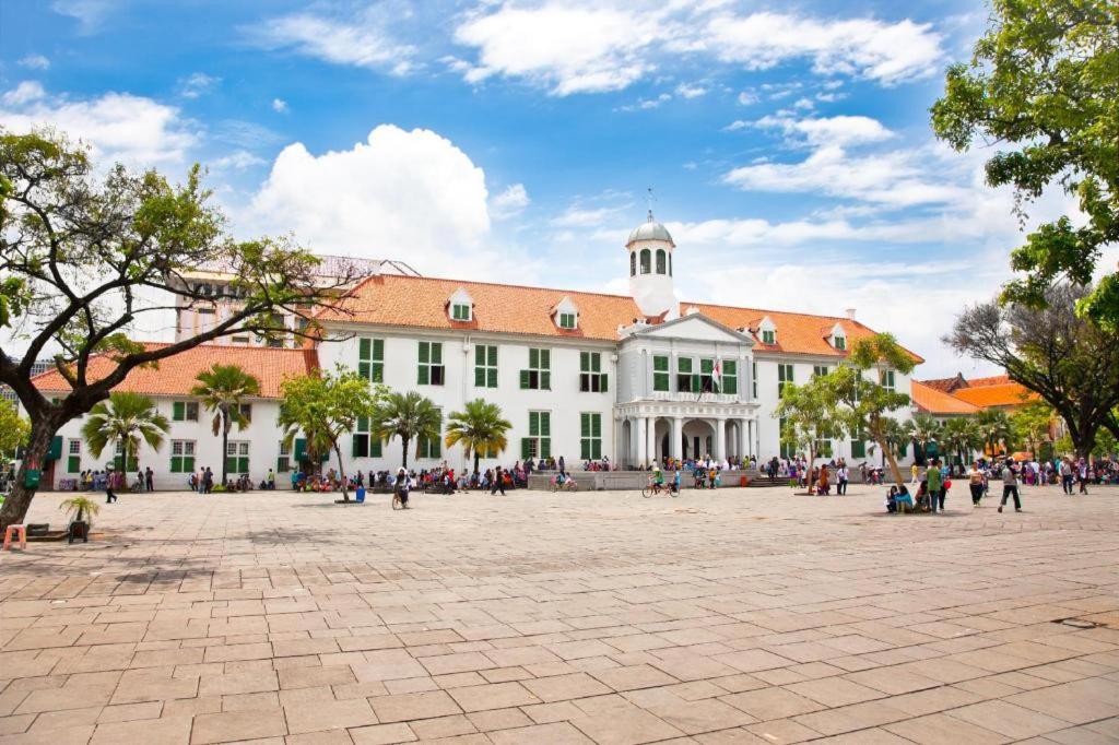 Amaris Hotel Mangga Besar Jakarta Exterior foto