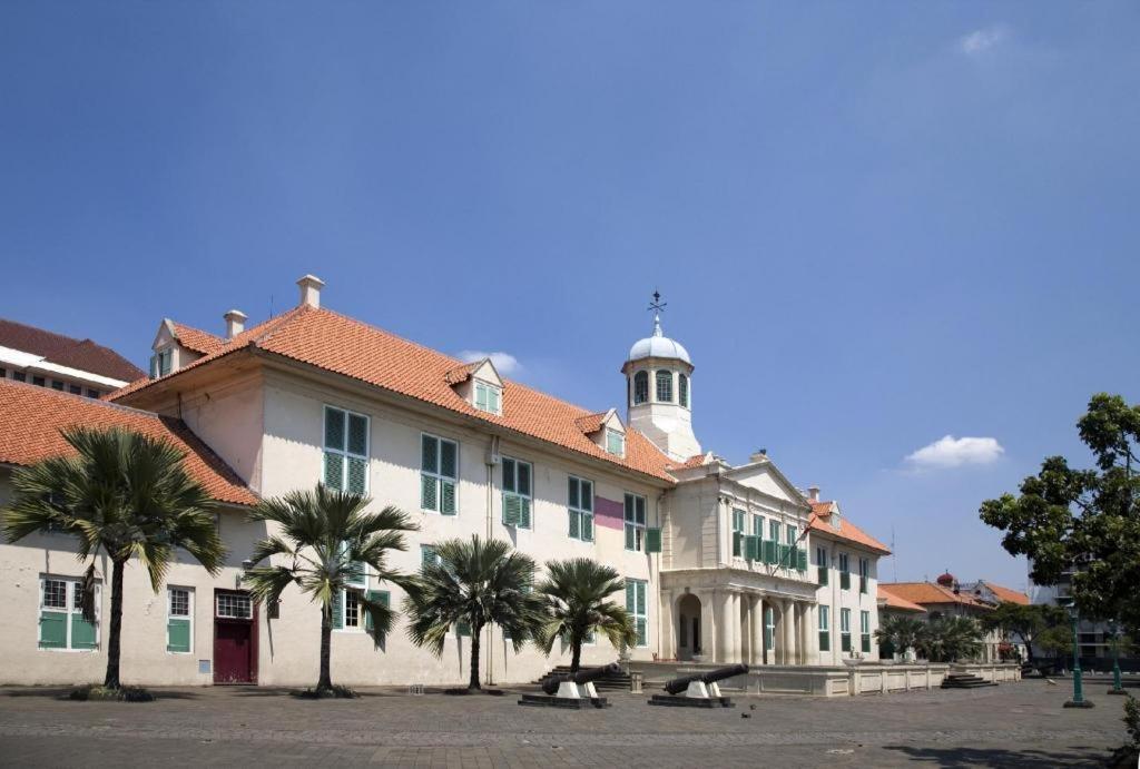 Amaris Hotel Mangga Besar Jakarta Exterior foto