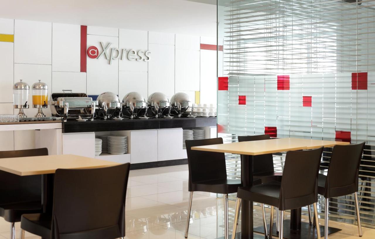 Amaris Hotel Mangga Besar Jakarta Restaurant foto